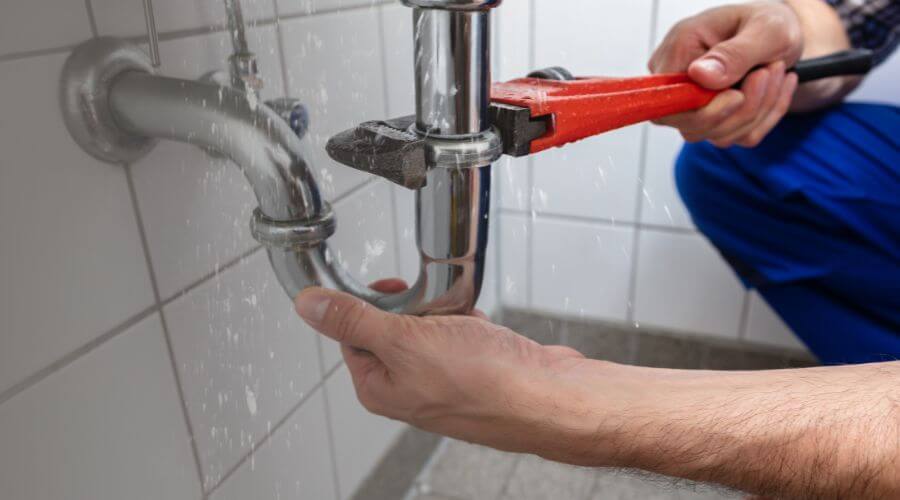 Expert burst pipe repair services in Moorestown, NJ